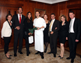 v.l.n.r.: Carlos Andrés, Area Sales Manager Oettinger Davidoff Group, Schauspielerin Simone Thomalla, Zwei-Sterne-Koch Hendrik Otto, Petra Lindenschmidt, Marketing Manager Arnold André und Wilhelmus J.A. van Maren, Geschäftsführer Arnold André.