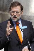 Mariano Rajoy, spanischer Ministerpräsident, sollte Zigarren nur in geschlossenen Räumen rauchen. Dann darf er aber nicht nach New York fahren. (Bild: Iker Parizza)